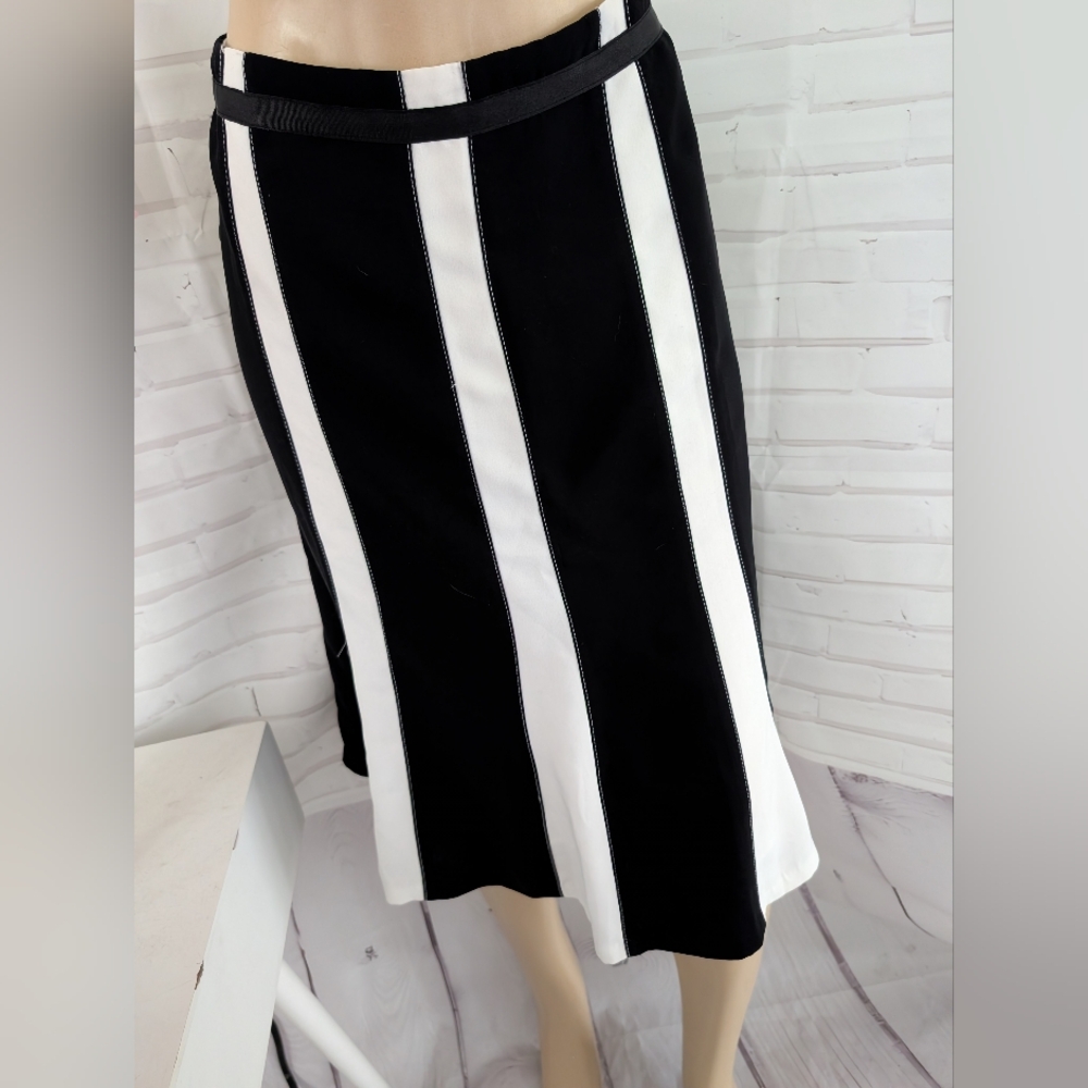 NWT Chapter OneBlack Striped  Skirt